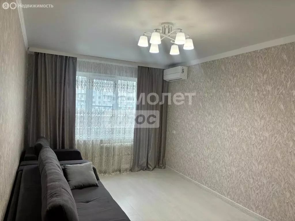 3-комнатная квартира: Нальчик, Нартановская улица, 10 (70 м) - Фото 1
