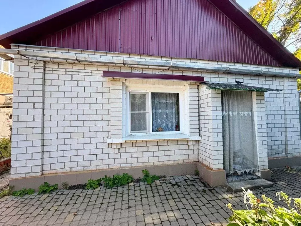 2-к кв. Краснодарский край, Новокубанск ул. Карла Маркса, 39 (31.6 м) - Фото 0