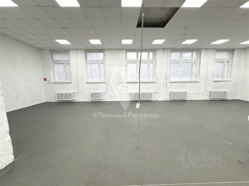 Помещение свободного назначения в Рязанская область, Рязань Бронная ... - Фото 1