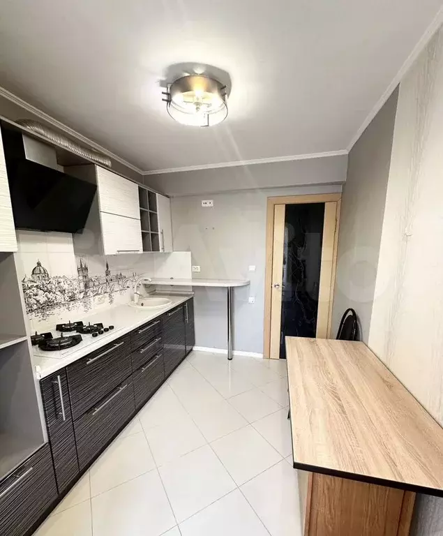 2-к. квартира, 50 м, 2/5 эт. - Фото 1