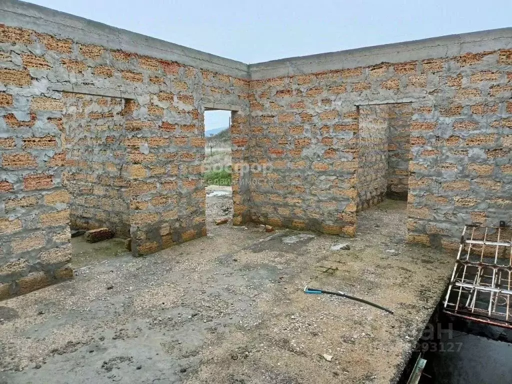 Дом в Крым, Феодосия муниципальный округ, с. Солнечное  (262 м) - Фото 2