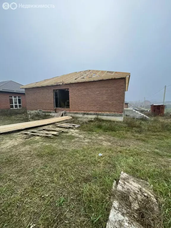 Дом в Прикубанский, Вишнёвая улица (100 м) - Фото 1