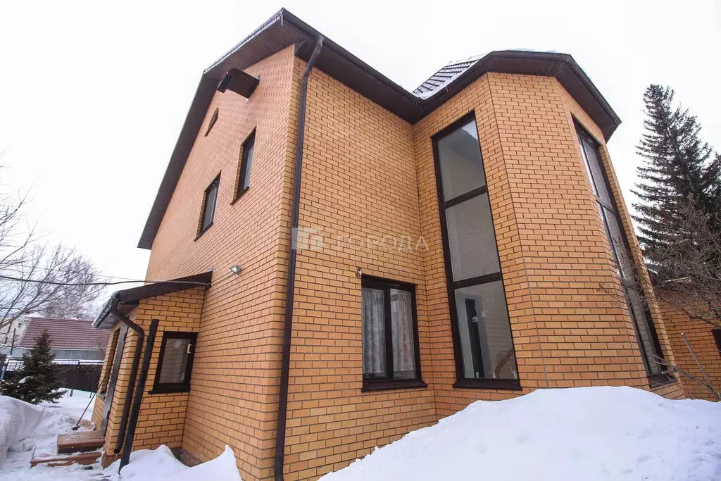 Дом в Барнаул, Путиловская улица, 33 (312 м) - Фото 1