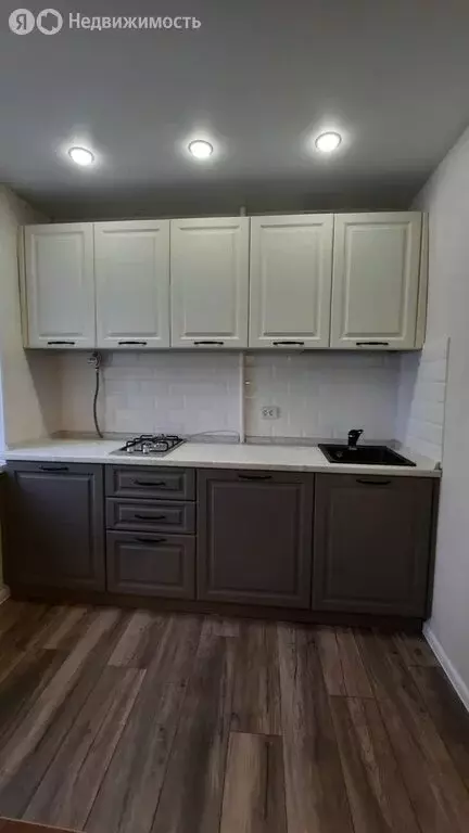 1-комнатная квартира: Киров, улица Свободы, 72 (33 м) - Фото 0