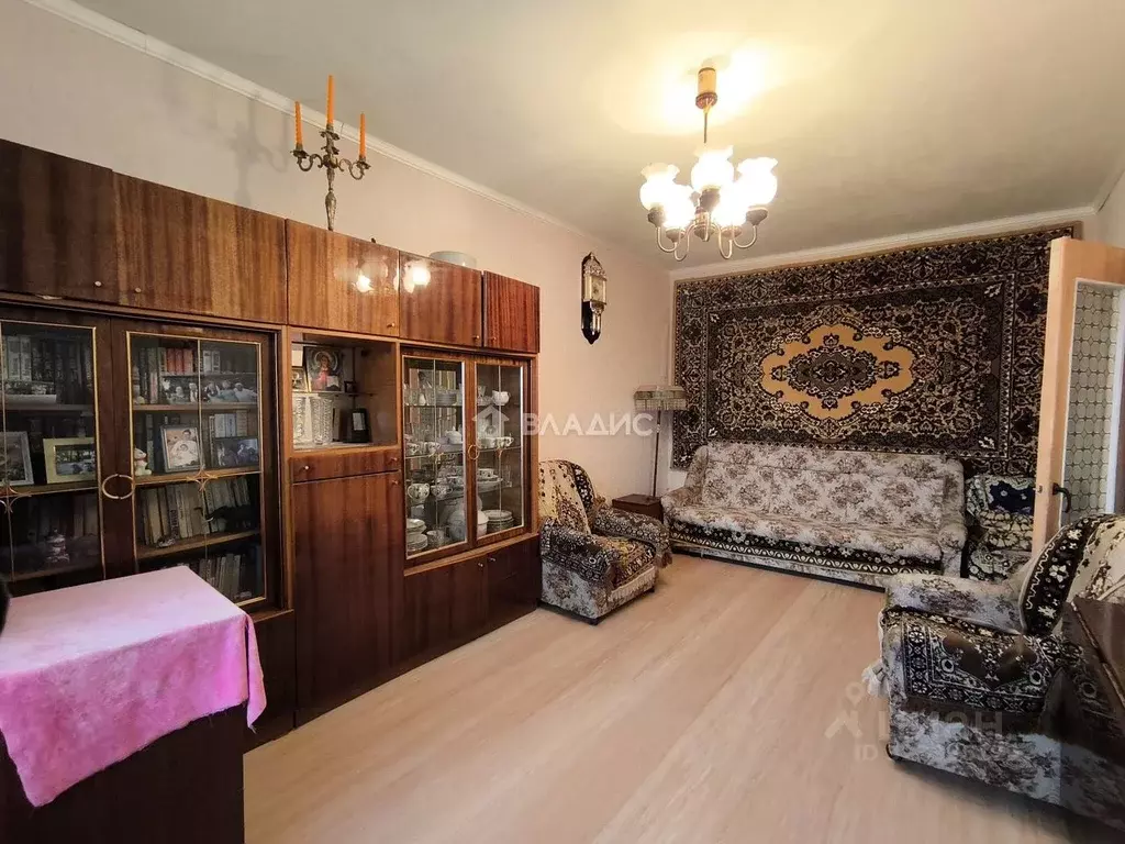 3-к кв. Белгородская область, Белгород ул. Губкина, 21 (63.8 м) - Фото 0