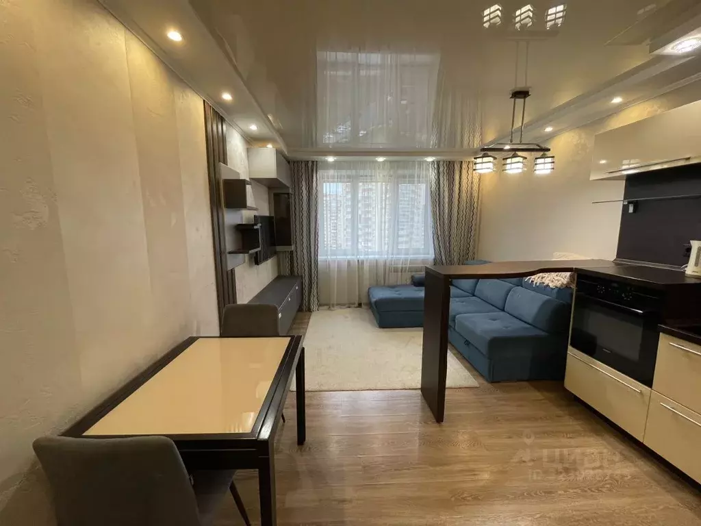 2-к кв. Тюменская область, Тюмень Широтная ул., 183 (67.0 м) - Фото 1