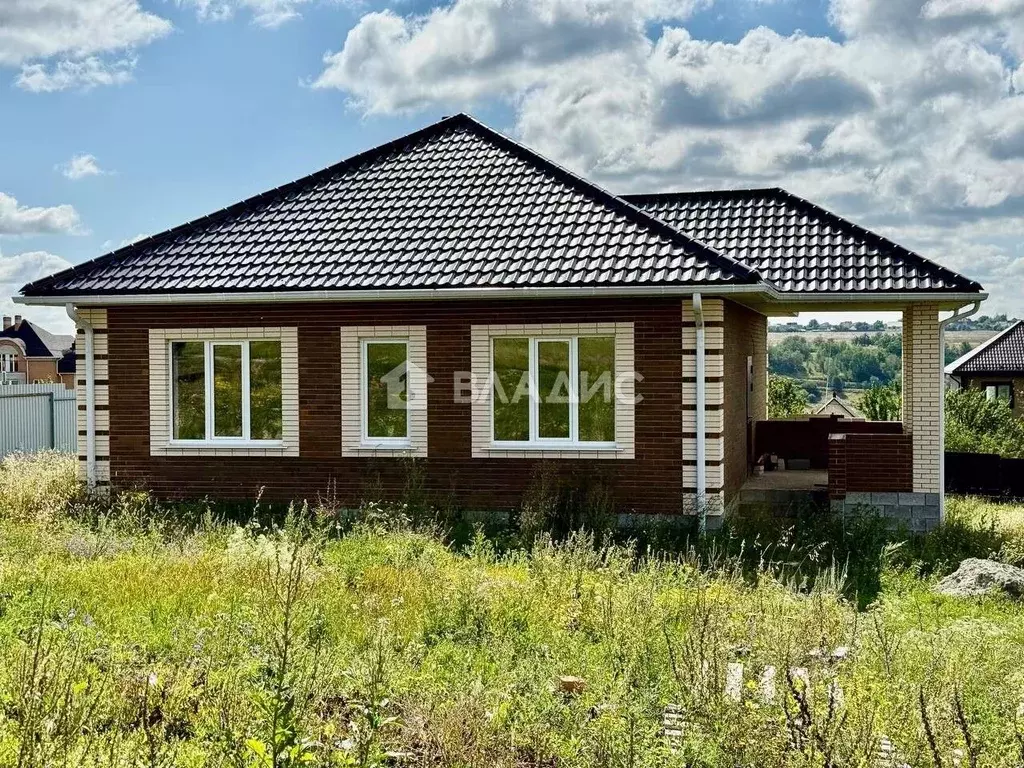 Дом в Белгородская область, Белгород Юго-Западный-2.2 мкр, пер. 2-й ... - Фото 1