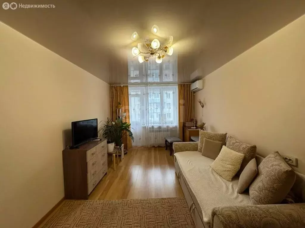 1-комнатная квартира: Симферополь, улица Миллера, 56 (30 м) - Фото 1