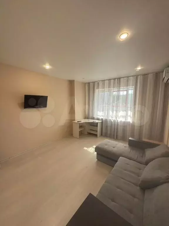 1-к. квартира, 40 м, 2/22 эт. - Фото 0