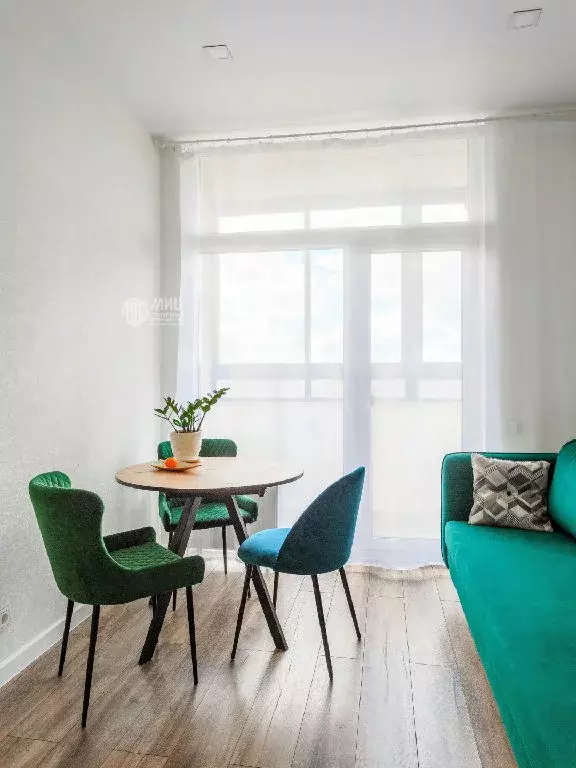 Продается 3-комнатная квартира - Фото 1