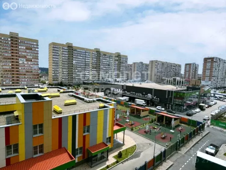 3-комнатная квартира: Краснодар, микрорайон имени Петра Метальникова, ... - Фото 1