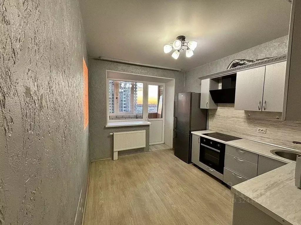 2-к кв. Тюменская область, Тюмень ул. Революции, 228к2 (56.7 м) - Фото 2