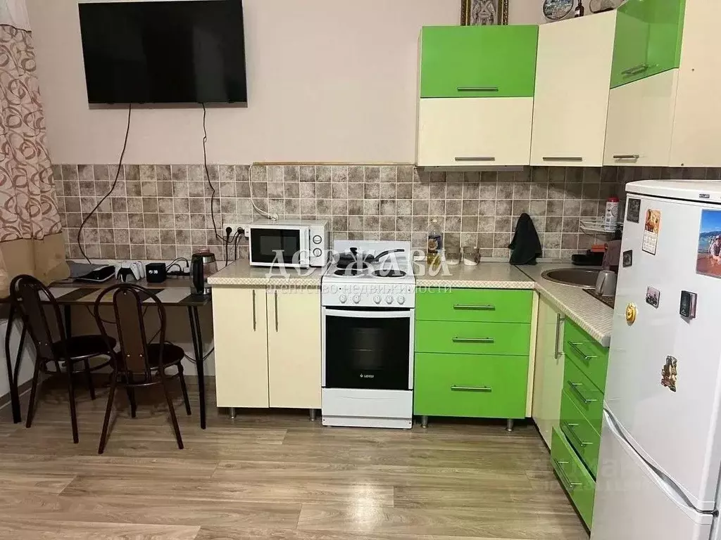 Студия Белгородская область, Старый Оскол Дубрава мкр, 1 кв-л, 22 ... - Фото 1