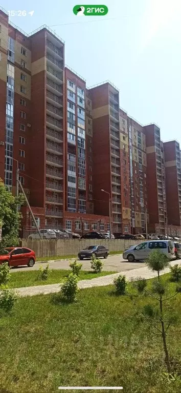 3-к кв. Омская область, Омск ул. Красный Путь, 143к3 (91.6 м) - Фото 0