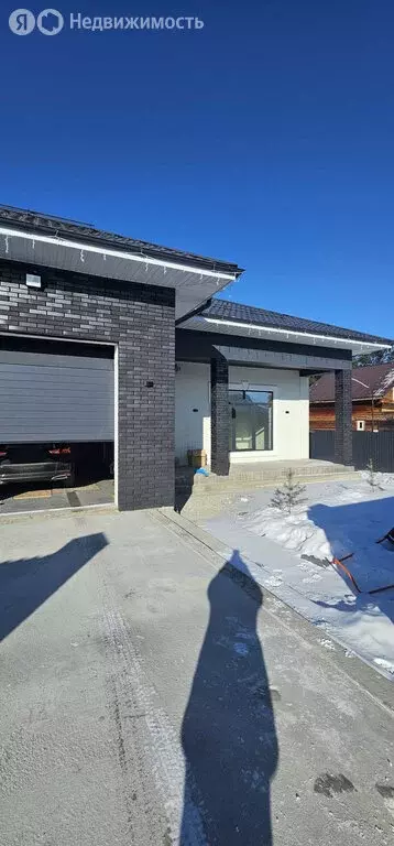 Дом в деревня Карлук, улица Гагарина, 51 (180 м) - Фото 1