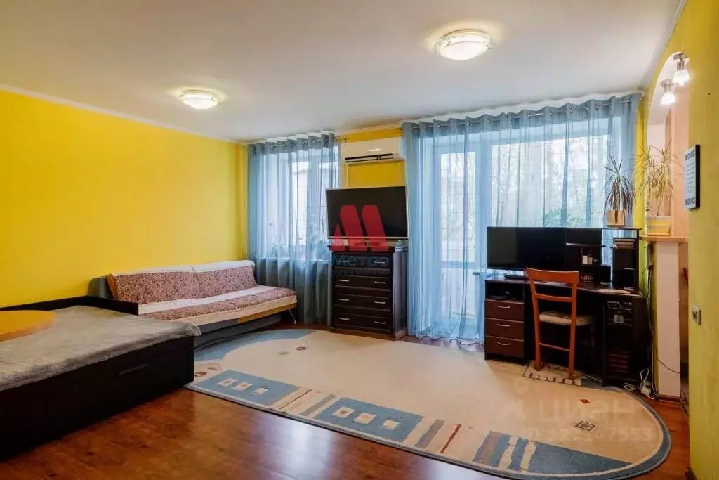 2-к кв. Ярославская область, Ярославль Волжская наб., 61 (53.0 м) - Фото 2