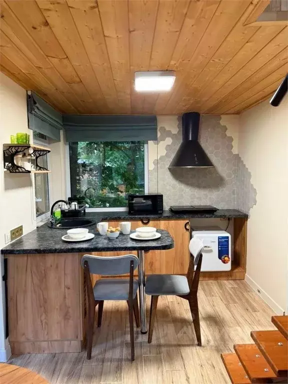 Дом в Карачаево-Черкесия, Зеленчукский район, с. Архыз  (25 м) - Фото 2