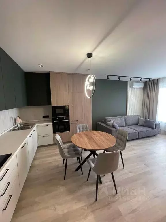 1-к кв. Тюменская область, Тюмень ул. Разведчика Кузнецова, 7 (40.0 м) - Фото 0