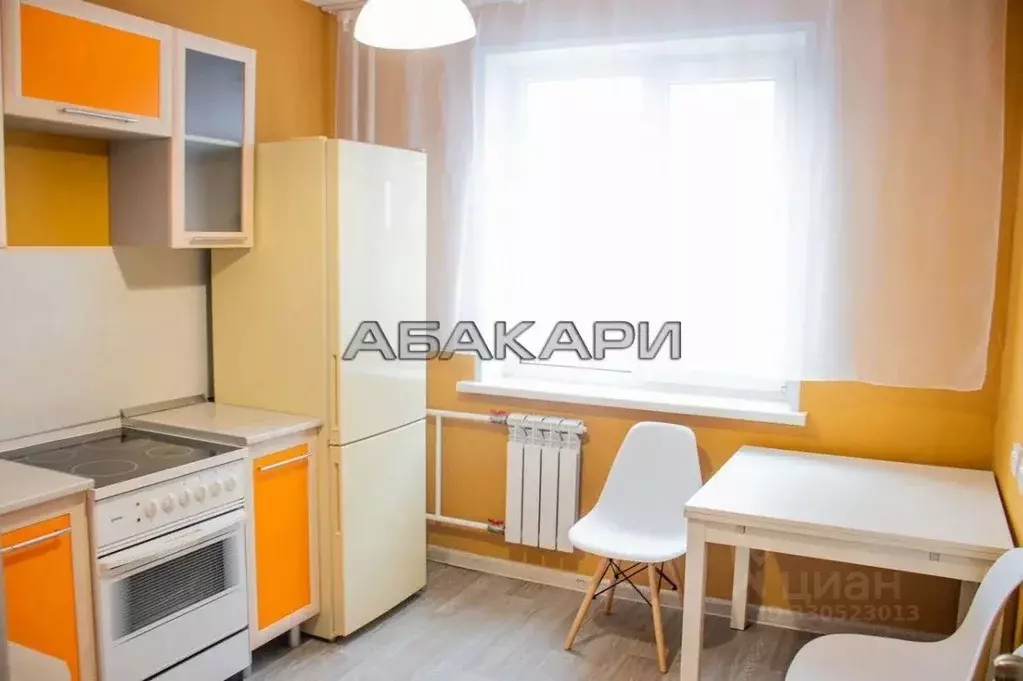 3-к кв. Красноярский край, Красноярск ул. Молокова, 62 (67.0 м) - Фото 1