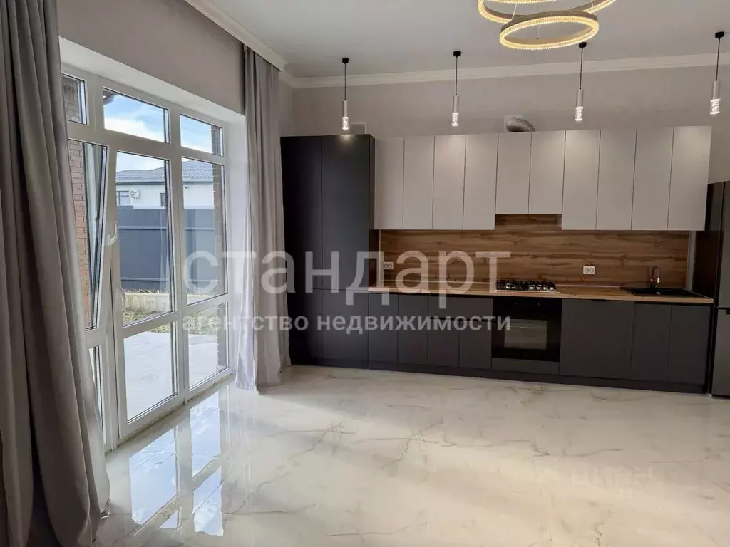 Дом в Ставропольский край, Ессентуки ул. Вечерняя, 64 (132 м) - Фото 1