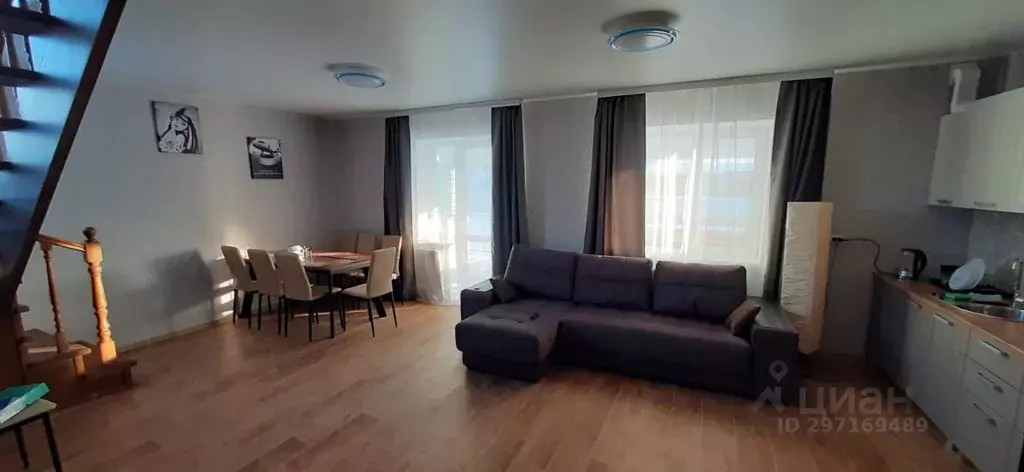 Дом в Смоленская область, Смоленский муниципальный округ, Гнездовское ... - Фото 1