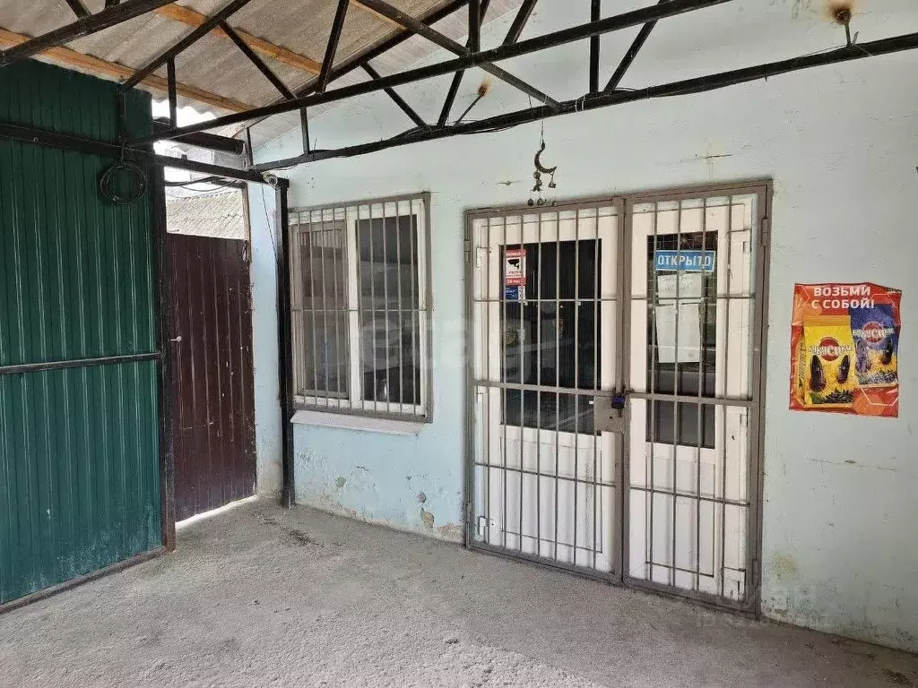 Торговая площадь в Крым, Бахчисарайский район, Тенистовское с/пос, с. ... - Фото 0