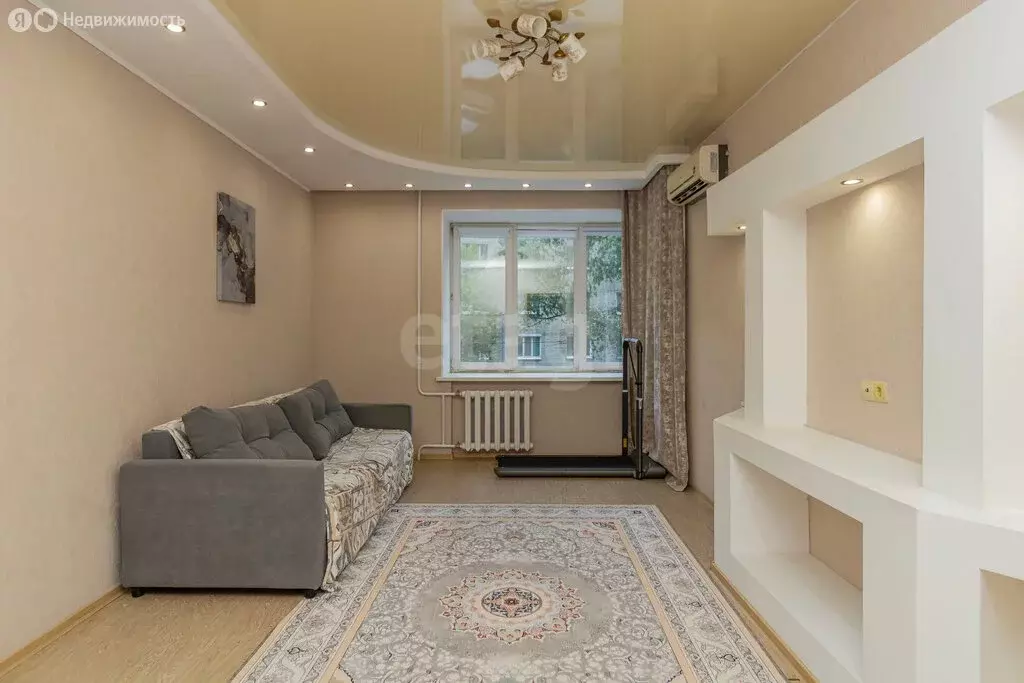 1-комнатная квартира: Тюмень, улица Водников, 12 (42.5 м) - Фото 2