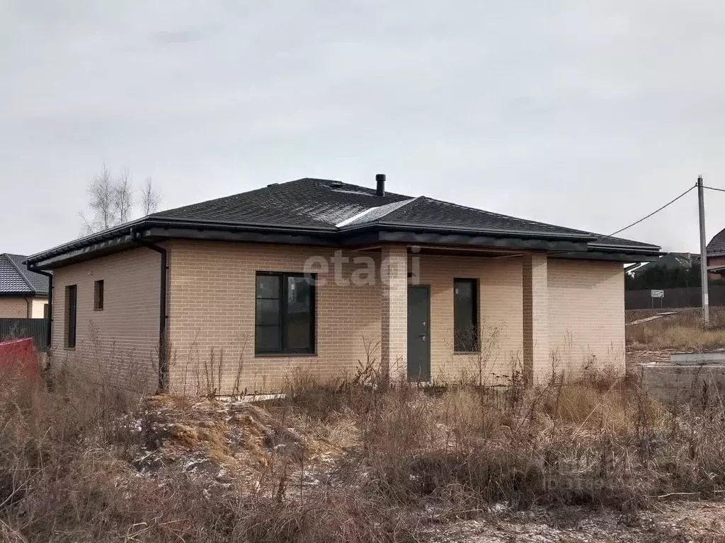Дом в Московская область, Серпухов городской округ, д. Бутурлино ул. ... - Фото 0