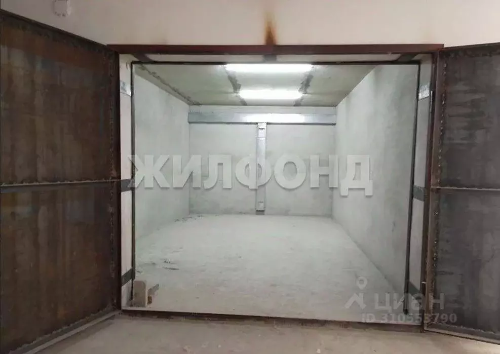Гараж в Томская область, Томск Комсомольский просп., 68/6 (22 м) - Фото 1