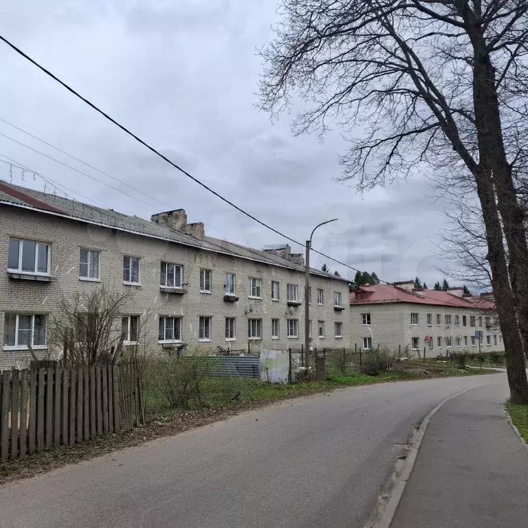 3-к. квартира, 56 м, 1/2 эт. - Фото 1
