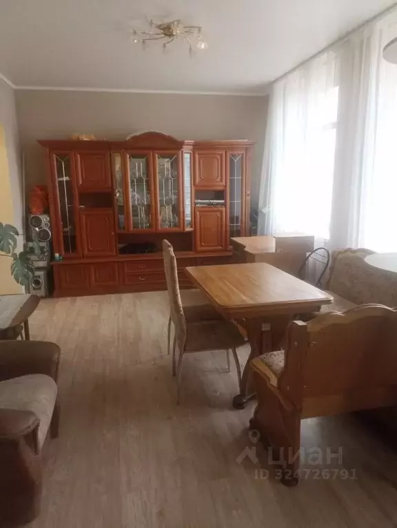 3-к кв. Орловская область, Орел Гостиная ул., 3 (73.0 м) - Фото 1