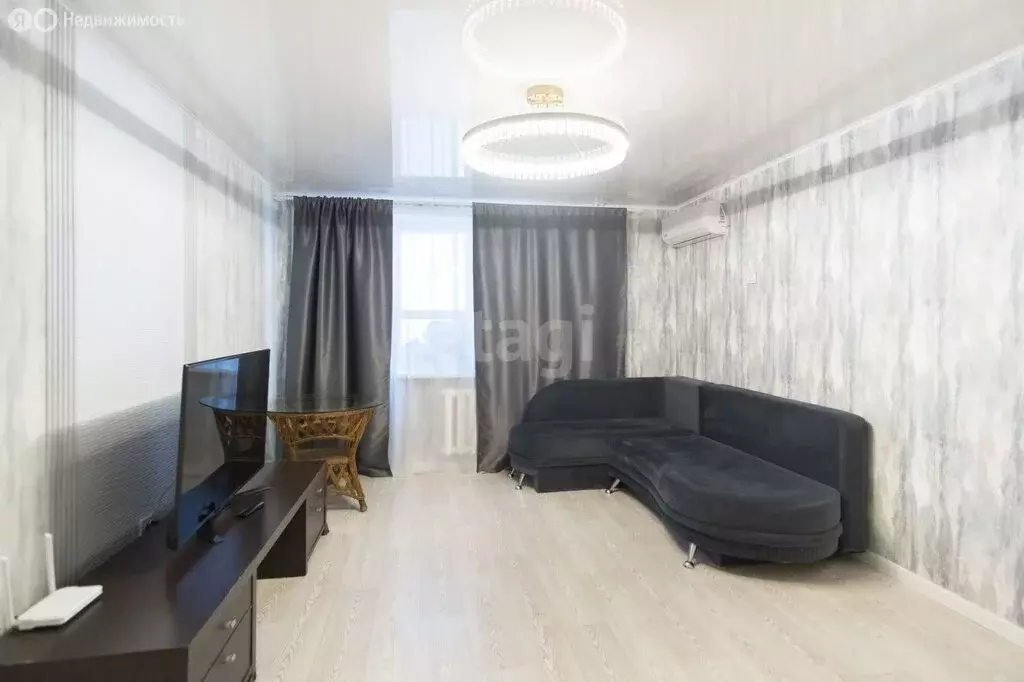 3-комнатная квартира: Хабаровск, Слободская улица, 23 (59.6 м) - Фото 1