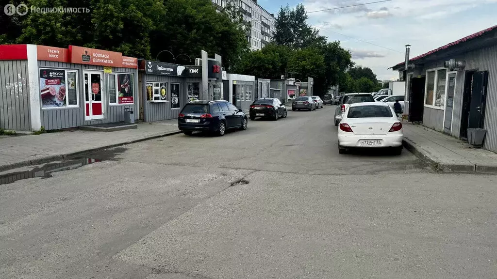 Торговая площадь (1350 м) - Фото 2