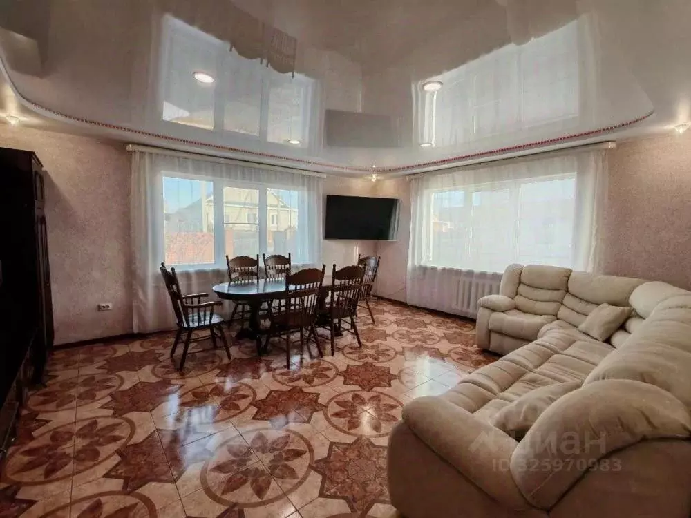 Дом в Иркутская область, Иркутский муниципальный округ, с. Пивовариха ... - Фото 1