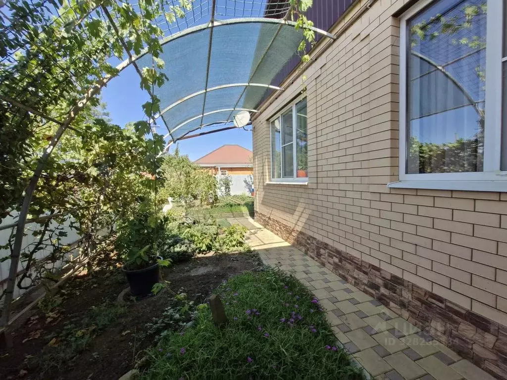 Дом в Краснодарский край, Белореченск Полевая ул. (90 м) - Фото 1