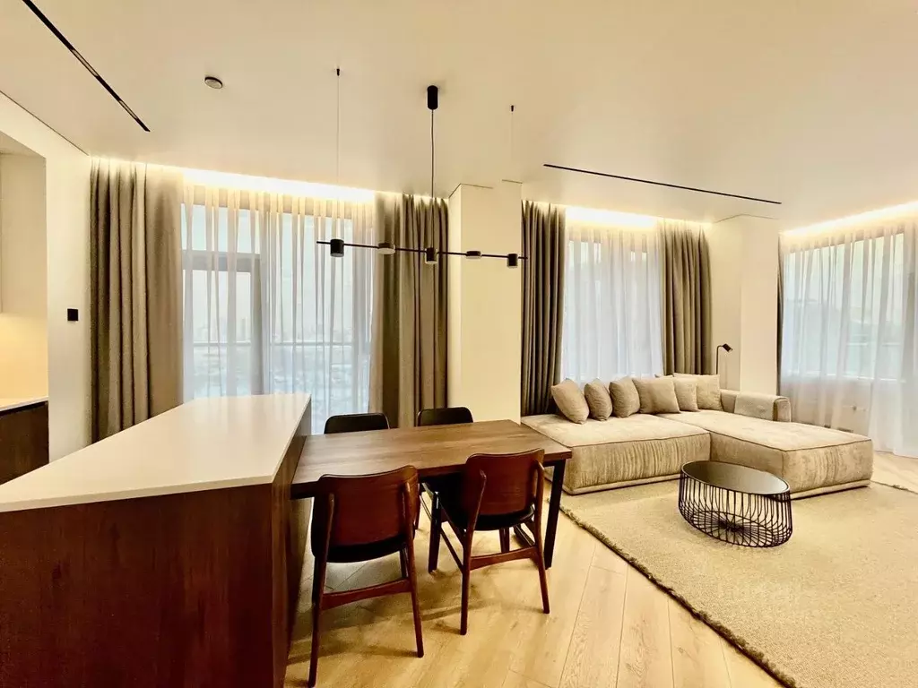 3-к кв. Свердловская область, Екатеринбург ул. Радищева, 41 (100.0 м) - Фото 1