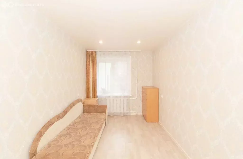 3-комнатная квартира: Киров, улица Сурикова, 41 (66 м) - Фото 1