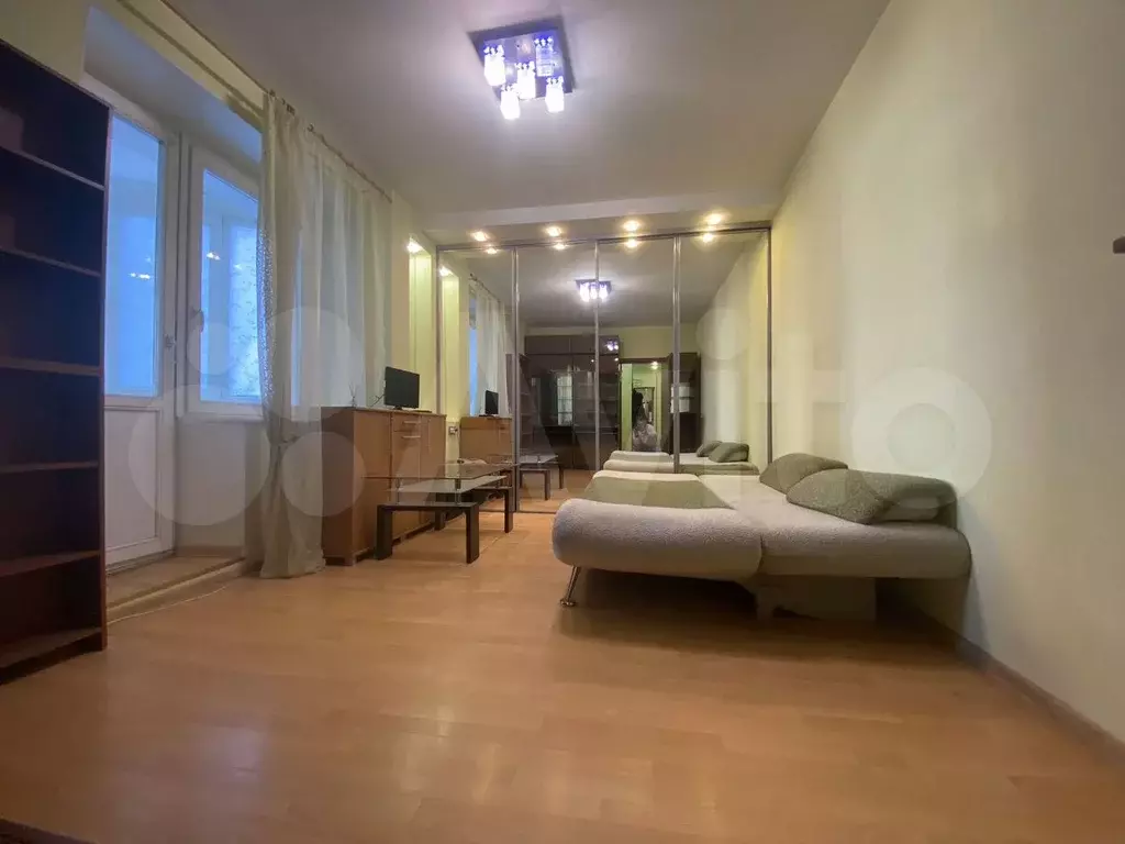 1-к. квартира, 43,2 м, 2/9 эт. - Фото 0