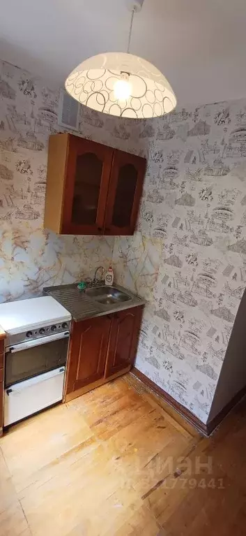 1-к кв. Челябинская область, Златоуст ул. 30 лет ВЛКСМ, 1 (30.9 м) - Фото 1