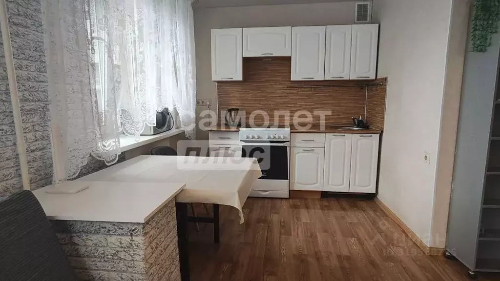2-к кв. Свердловская область, Екатеринбург ул. Кузнецова, 4 (47.0 м) - Фото 1