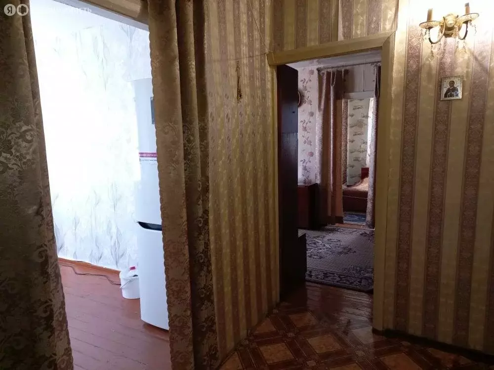 4-комнатная квартира: Белово, улица Доватора, 8 (61.9 м) - Фото 1
