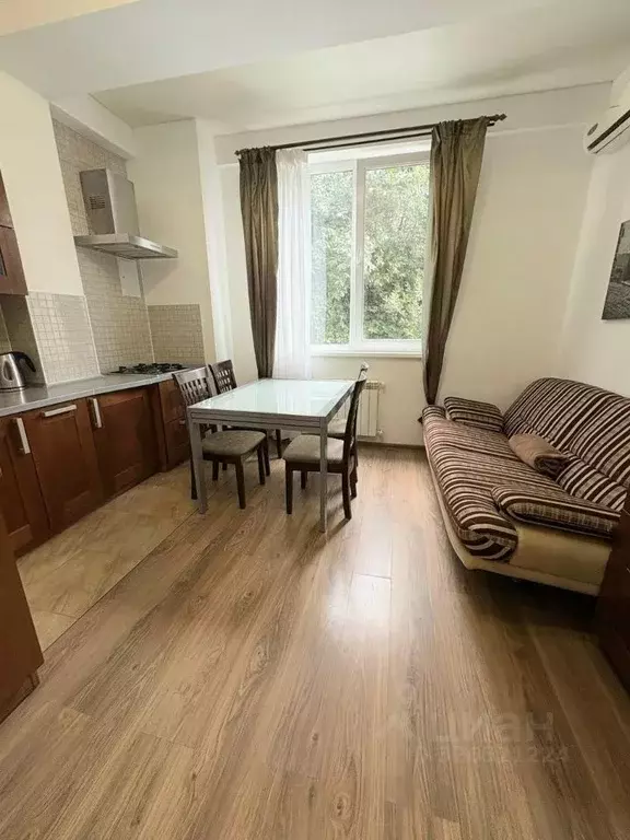 3-к кв. Краснодарский край, Сочи Светлана мкр, ул. Серафимовича, 5 ... - Фото 1