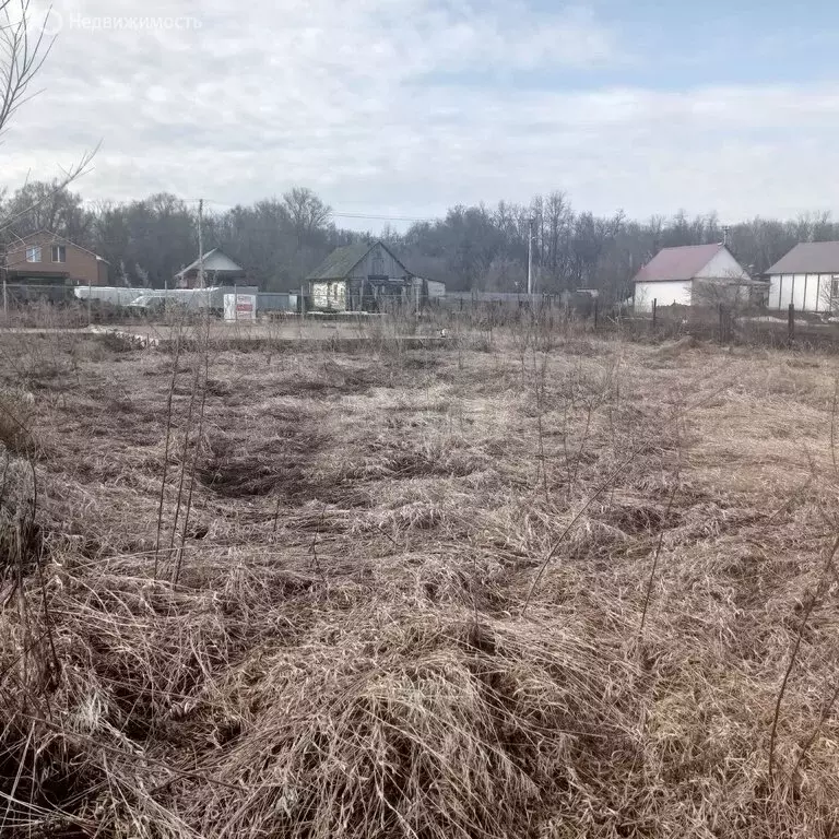 Участок в деревня Октябрь, Южная улица (10 м) - Фото 1