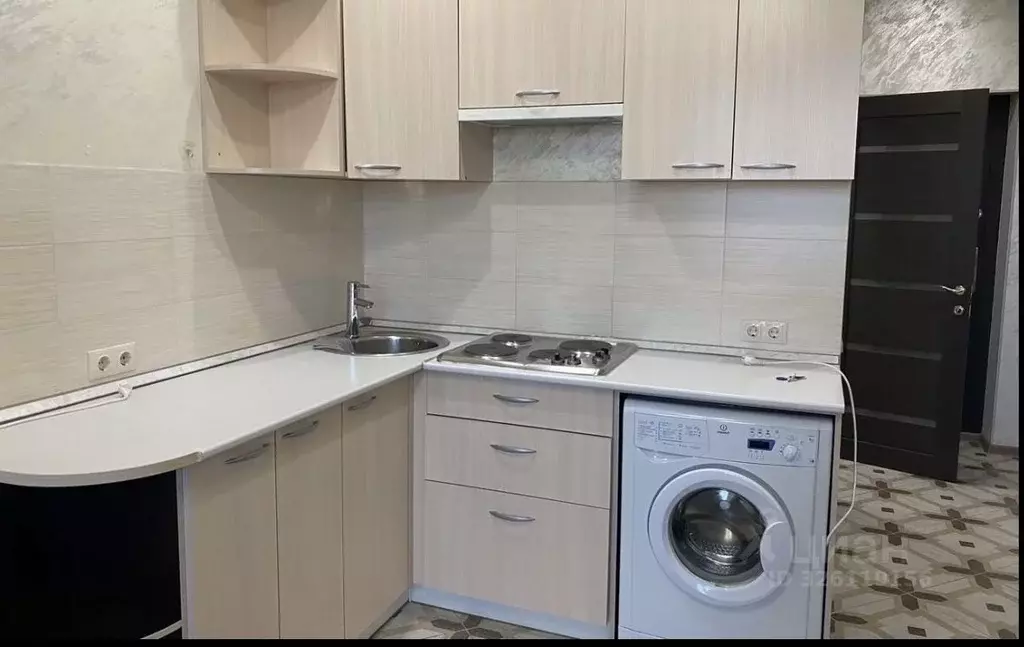 Студия Кировская область, Киров ул. Калинина, 40 (28.0 м) - Фото 1