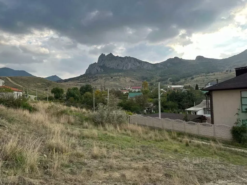 Участок в Крым, Феодосия муниципальный округ, Коктебель пгт ул. ... - Фото 0