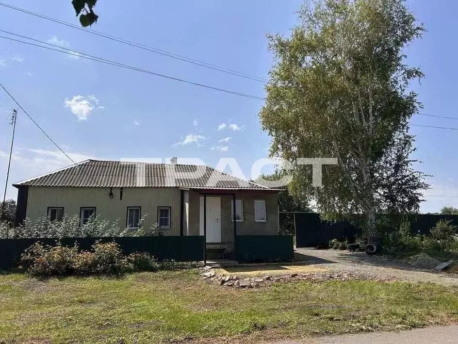 Дом в Воронежская область, Нижнедевицкий район, Норово-Ротаевское ... - Фото 1