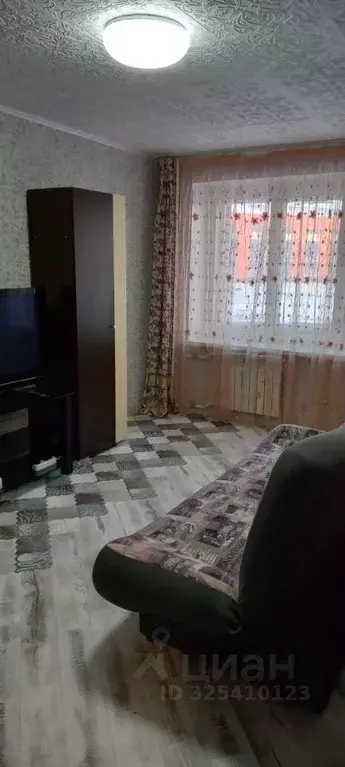 1-к кв. Иркутская область, Усть-Илимск ул. Энтузиастов, 19 (36.0 м) - Фото 1