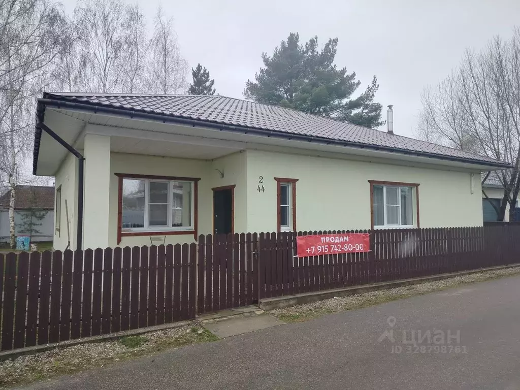 Дом в Тверская область, Конаковский муниципальный округ, д. Лазурная  ... - Фото 1