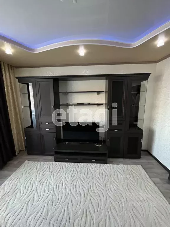 2-к кв. Ямало-Ненецкий АО, Новый Уренгой Надымская ул., 3А (57.0 м) - Фото 2