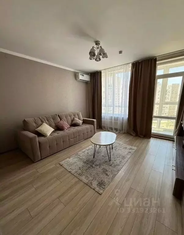 1-к кв. Крым, Симферополь просп. Александра Суворова, 3 (40.0 м) - Фото 1